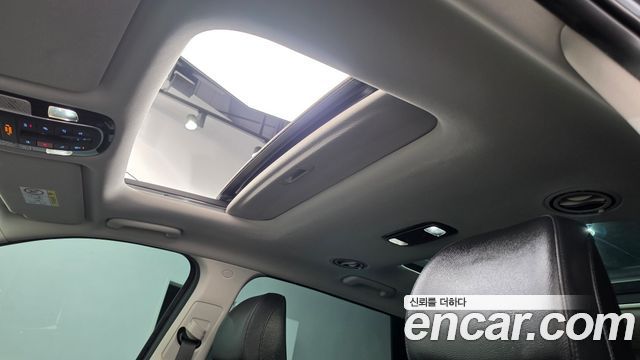 Hyundai Palisade Diesel 2.2 2WD Le Blanc 2024 — фото 17