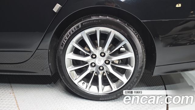 Cadillac CT6 3.6 Sport AWD 2019 — фото 27