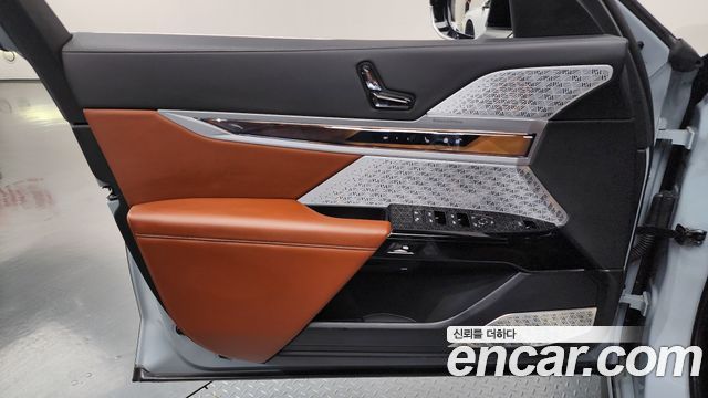 BMW i7 (G70) xDrive 60 M sport 2023 — фото 24
