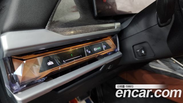BMW i7 (G70) xDrive 60 M sport 2023 — фото 30