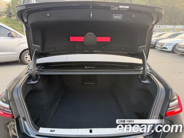 BMW 7 Series (G11) 730Ld xDrive M Sport 2020 — фото 8