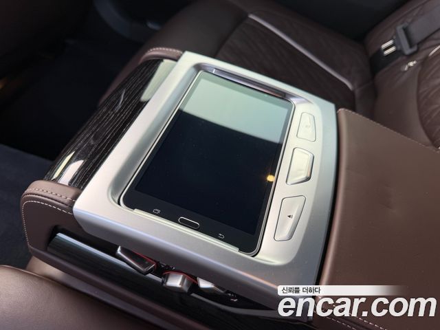 BMW 7 Series (G11) 730Ld xDrive M Sport 2020 — фото 10