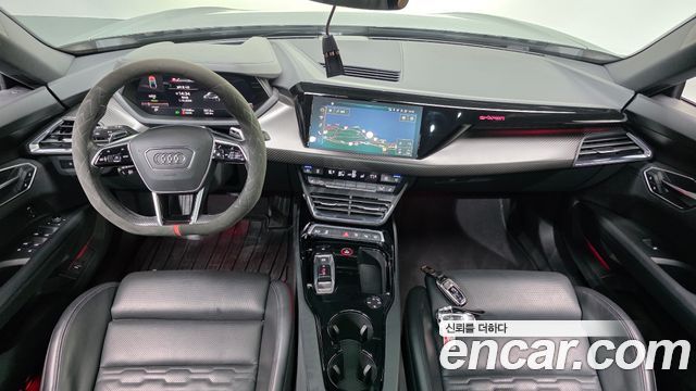 Audi e-tron GT GT quattro Premium 2022 — фото 7