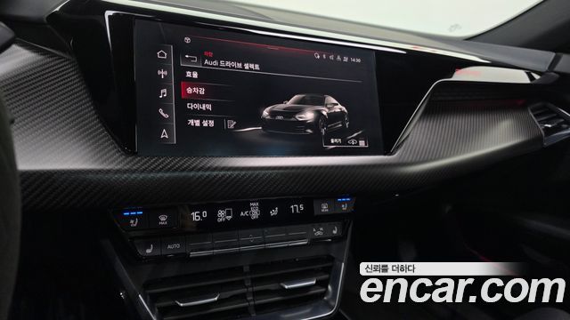 Audi e-tron GT GT quattro Premium 2022 — фото 15