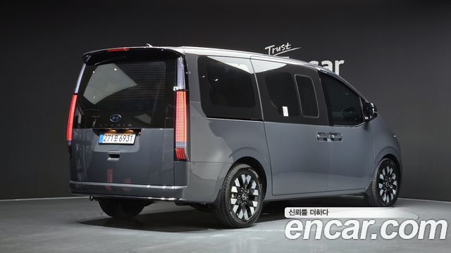 Hyundai Staria Lounge 9-Seater Inspiration 2025 — фото 2