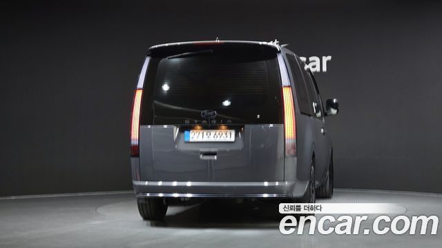 Hyundai Staria Lounge 9-Seater Inspiration 2025 — фото 4