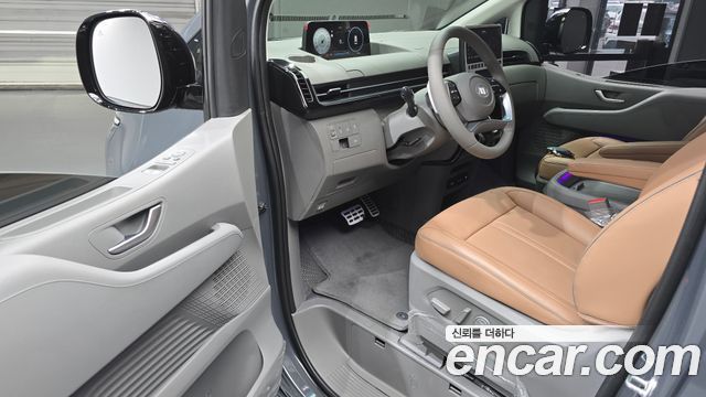 Hyundai Staria Lounge 9-Seater Inspiration 2025 — фото 10