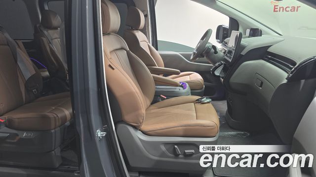 Hyundai Staria Lounge 9-Seater Inspiration 2025 — фото 11