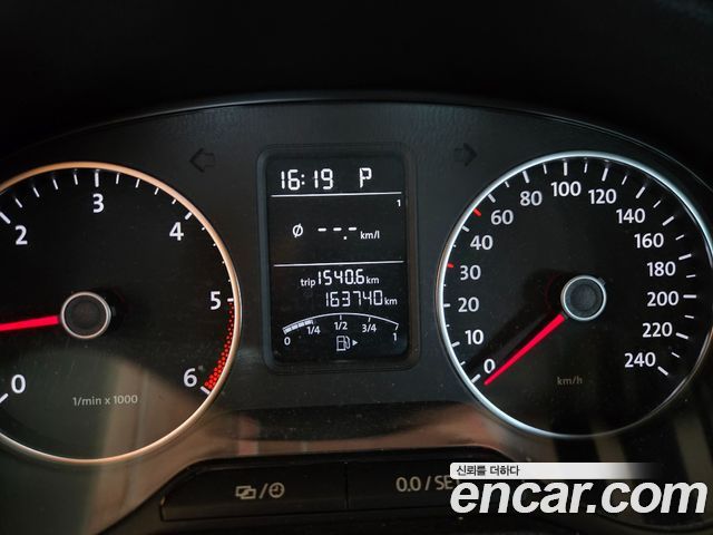 Volkswagen Polo 1.6 TDI R-Line 5th 2014 — фото 5