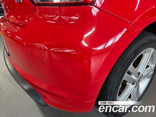 Volkswagen Polo 1.6 TDI R-Line 5th 2014 — фото 18