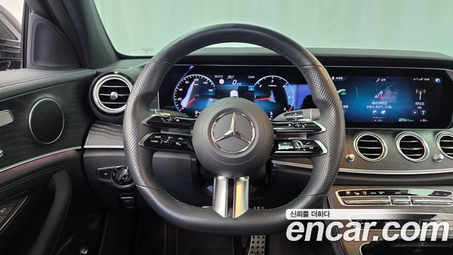 Mercedes-Benz E-Class (W213) E220d 4MATIC AMG Line 2021 — фото 16