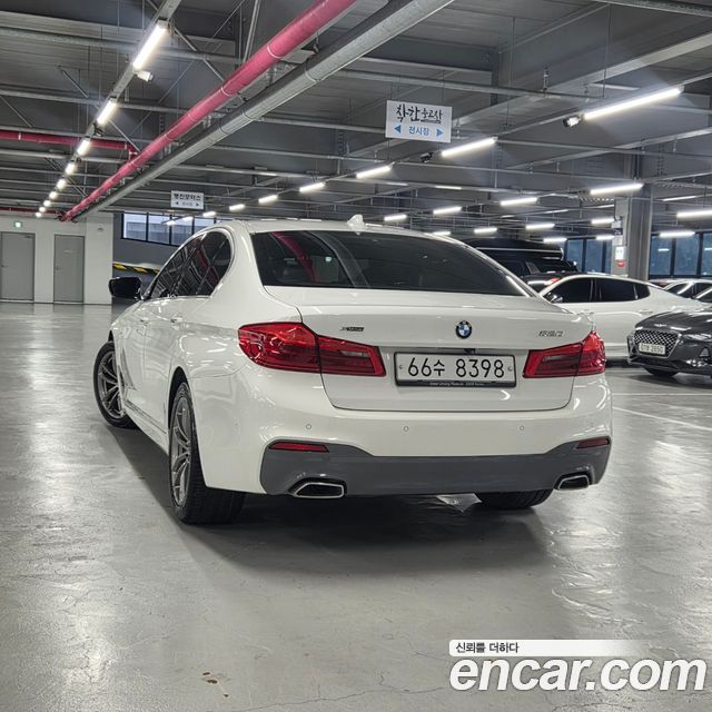 BMW 5 Series (G30) 520d xDrive M Sport Package Plus 2018 — фото 3