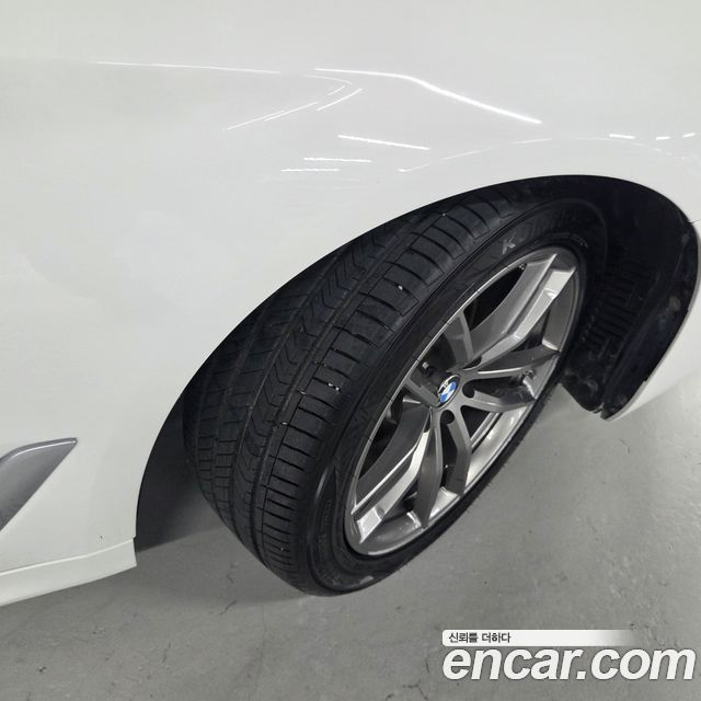 BMW 5 Series (G30) 520d xDrive M Sport Package Plus 2018 — фото 5