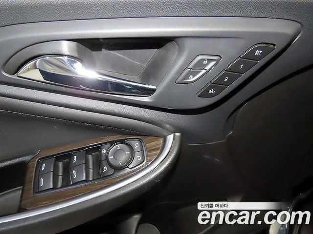Chevrolet Malibu 1.3 Turbo Premier 2021 — фото 17