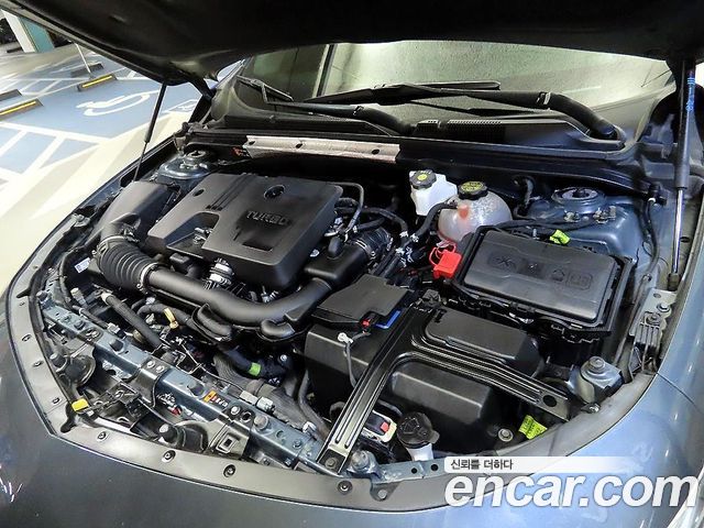 Chevrolet Malibu 1.3 Turbo Premier 2021 — фото 23