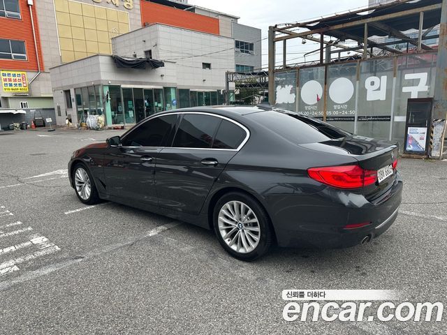 BMW 5 Series (G30) 520d Luxury Special Edition 2018 — фото 2