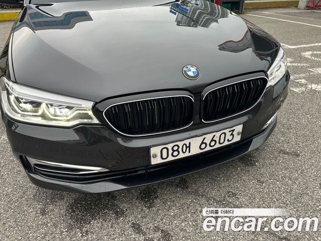 BMW 5 Series (G30) 520d Luxury Special Edition 2018 — фото 3