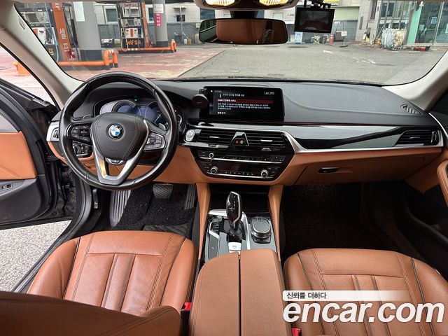 BMW 5 Series (G30) 520d Luxury Special Edition 2018 — фото 7