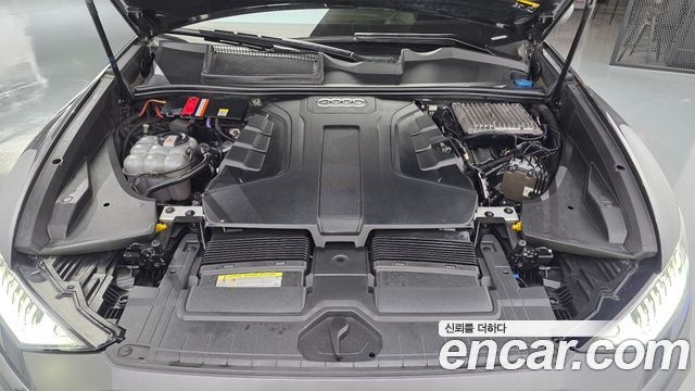 Audi Q8 (4M) 50 TDI Quattro Premium 2020 — фото 6
