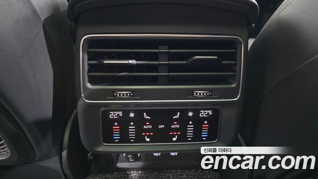 Audi Q8 (4M) 50 TDI Quattro Premium 2020 — фото 18