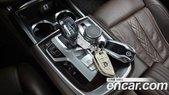BMW 7 Series (G11) 730Ld xDrive 2016 — фото 9