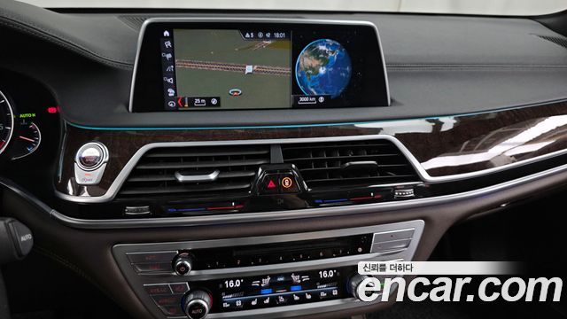 BMW 7 Series (G11) 730Ld xDrive 2016 — фото 18
