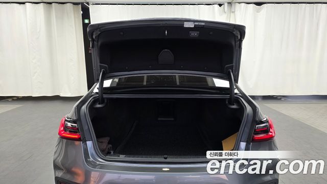 BMW 7 Series (G11) 730Ld xDrive 2016 — фото 24