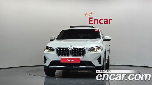 BMW X4 (G02) xDrive20i xLine 2023 — фото 3