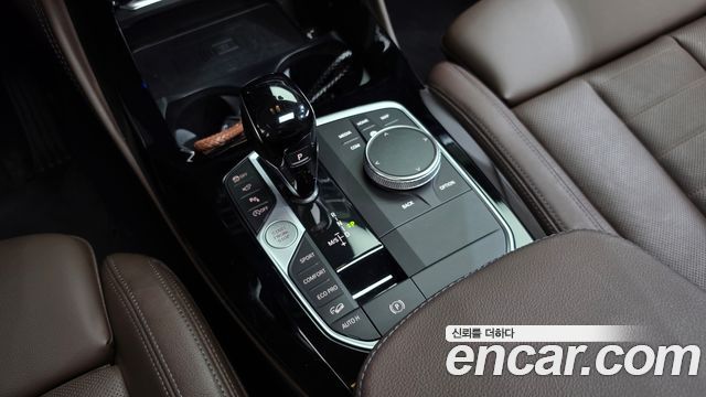 BMW X4 (G02) xDrive20i xLine 2023 — фото 18