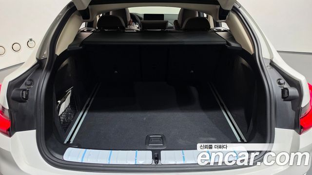BMW X4 (G02) xDrive20i xLine 2023 — фото 33