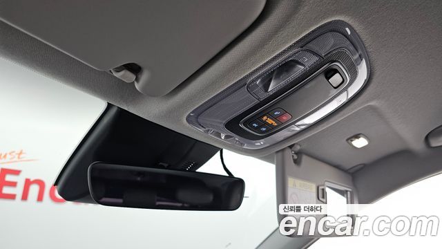 Hyundai Kona Electric (SX2) Long Range Premium 2023 — фото 20