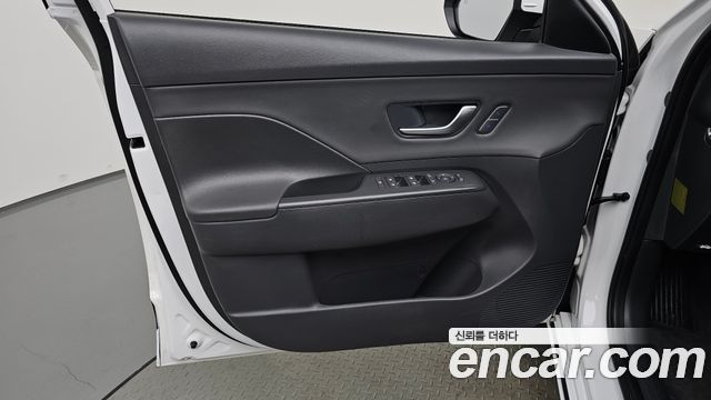 Hyundai Kona Electric (SX2) Long Range Premium 2023 — фото 24