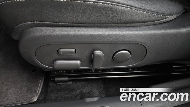 Hyundai Kona Electric (SX2) Long Range Premium 2023 — фото 31
