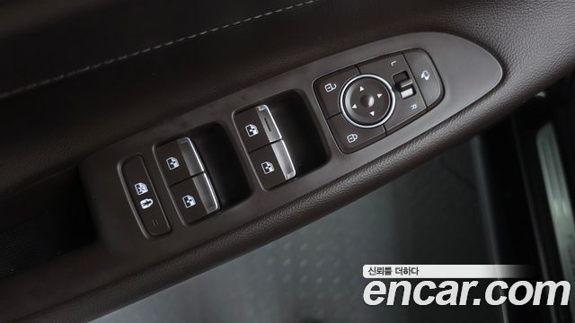 Hyundai Grandeur (IG) 3.0 LPi Exclusive 2020 — фото 32