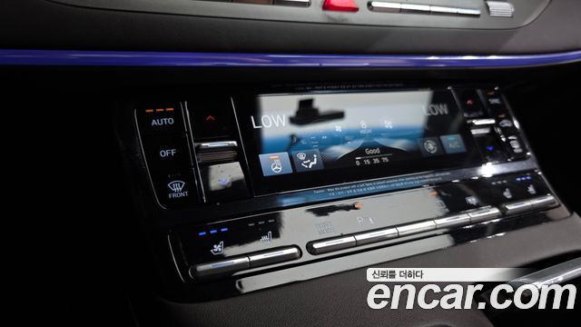 Hyundai Grandeur (IG) 3.0 LPi Exclusive 2020 — фото 35