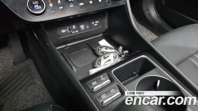 Hyundai Sonata The Edge (DN8) 2.0 Exclusive 2024 — фото 9