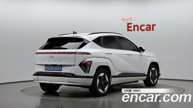 Hyundai Kona Electric (SX2) Long Range Premium 2023 — фото 2