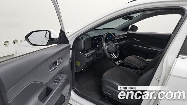 Hyundai Kona Electric (SX2) Long Range Premium 2023 — фото 10