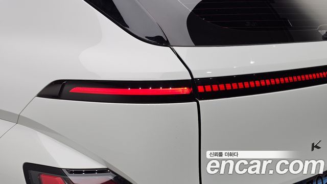 Hyundai Kona Electric (SX2) Long Range Premium 2023 — фото 23