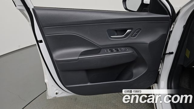 Hyundai Kona Electric (SX2) Long Range Premium 2023 — фото 24