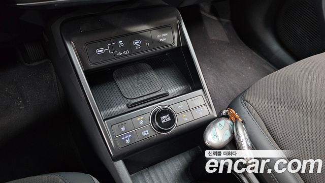 Hyundai Kona Electric (SX2) Long Range Premium 2023 — фото 27