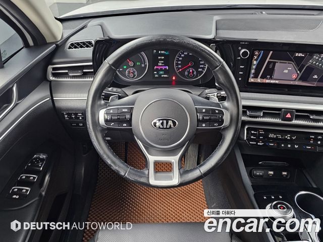 Kia K5 Hybrid (III) Prestige 2020 — фото 17