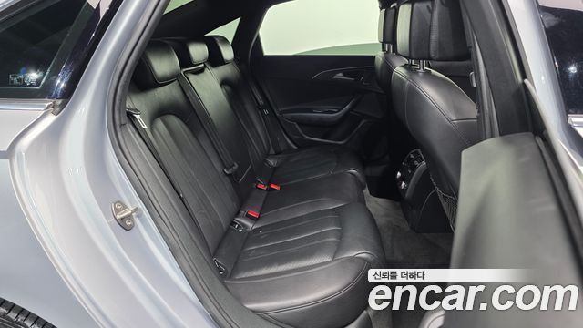 Audi A6 35 TDI Premium C7 2018 — фото 12