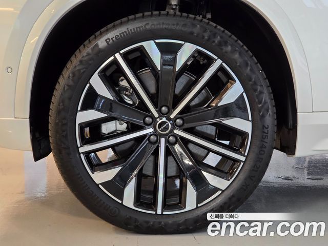 Volvo XC90 (II) T8 Ultra Dark Hybrid 2026 — фото 5