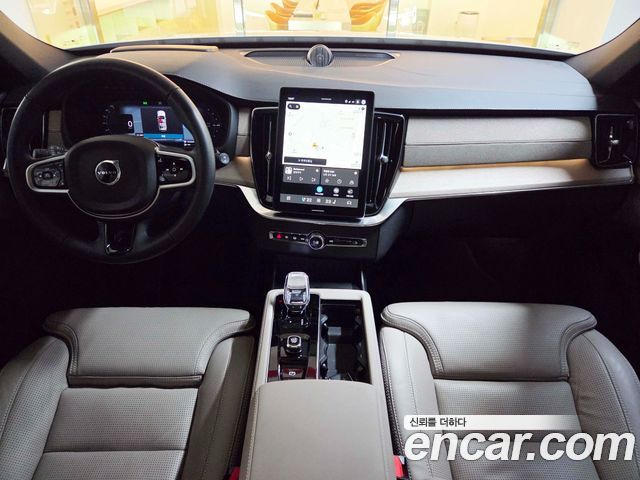 Volvo XC90 (II) T8 Ultra Dark Hybrid 2026 — фото 7