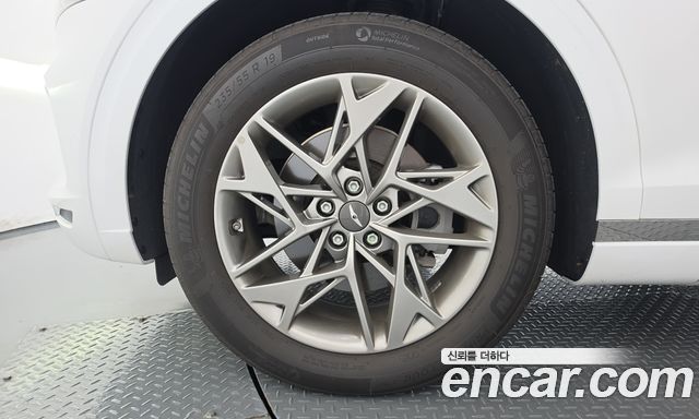 Genesis GV70 2.5T Gasoline 2WD 2021 — фото 5