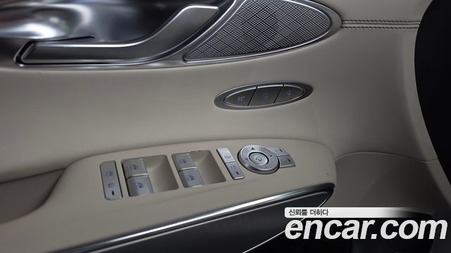 Genesis GV70 2.5T Gasoline 2WD 2021 — фото 30