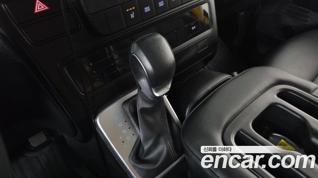 Hyundai Staria L3.5  Kinder Safety Car 15-Seater 2025 — фото 9