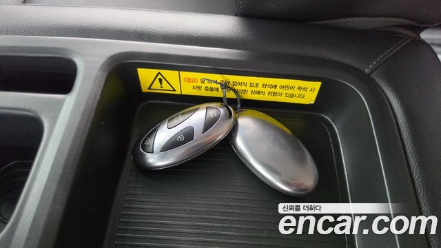 Hyundai Staria L3.5  Kinder Safety Car 15-Seater 2025 — фото 16