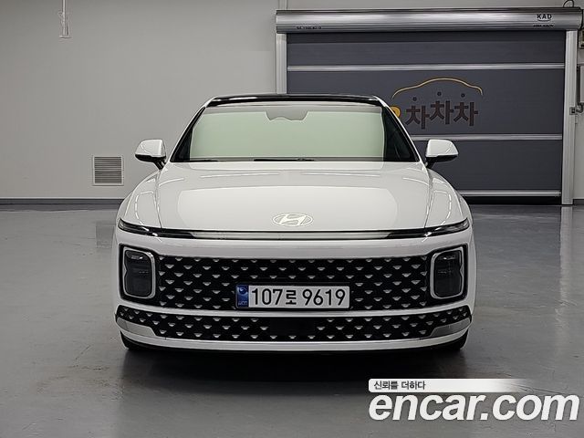 Hyundai Grandeur (GN7) 3.5 LPG 2WD Premium 2023 — фото 2